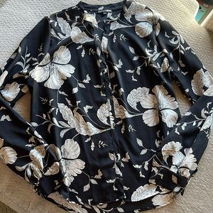 Fashion Nova Black and White Floral Blouse